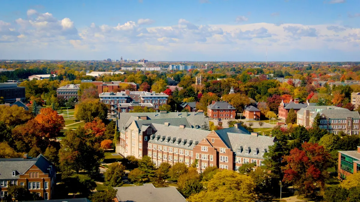 Lansing City